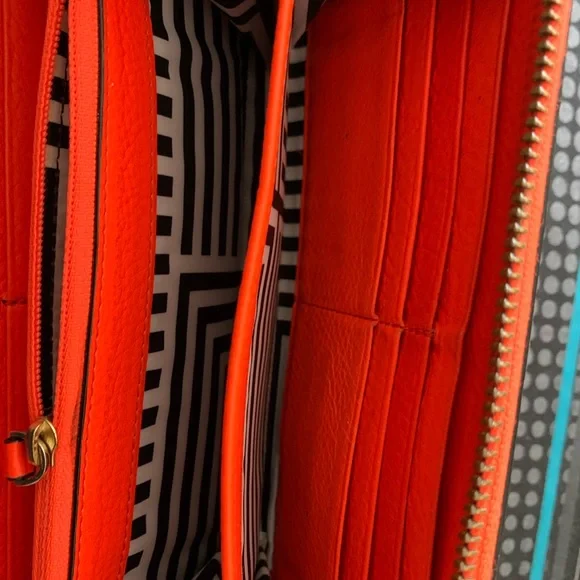 Kate Spade wallet - Picture 2 of 5